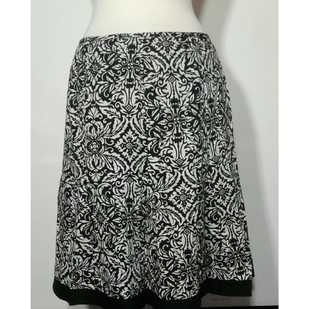 Ann Taylor skirt floral petite size 10P